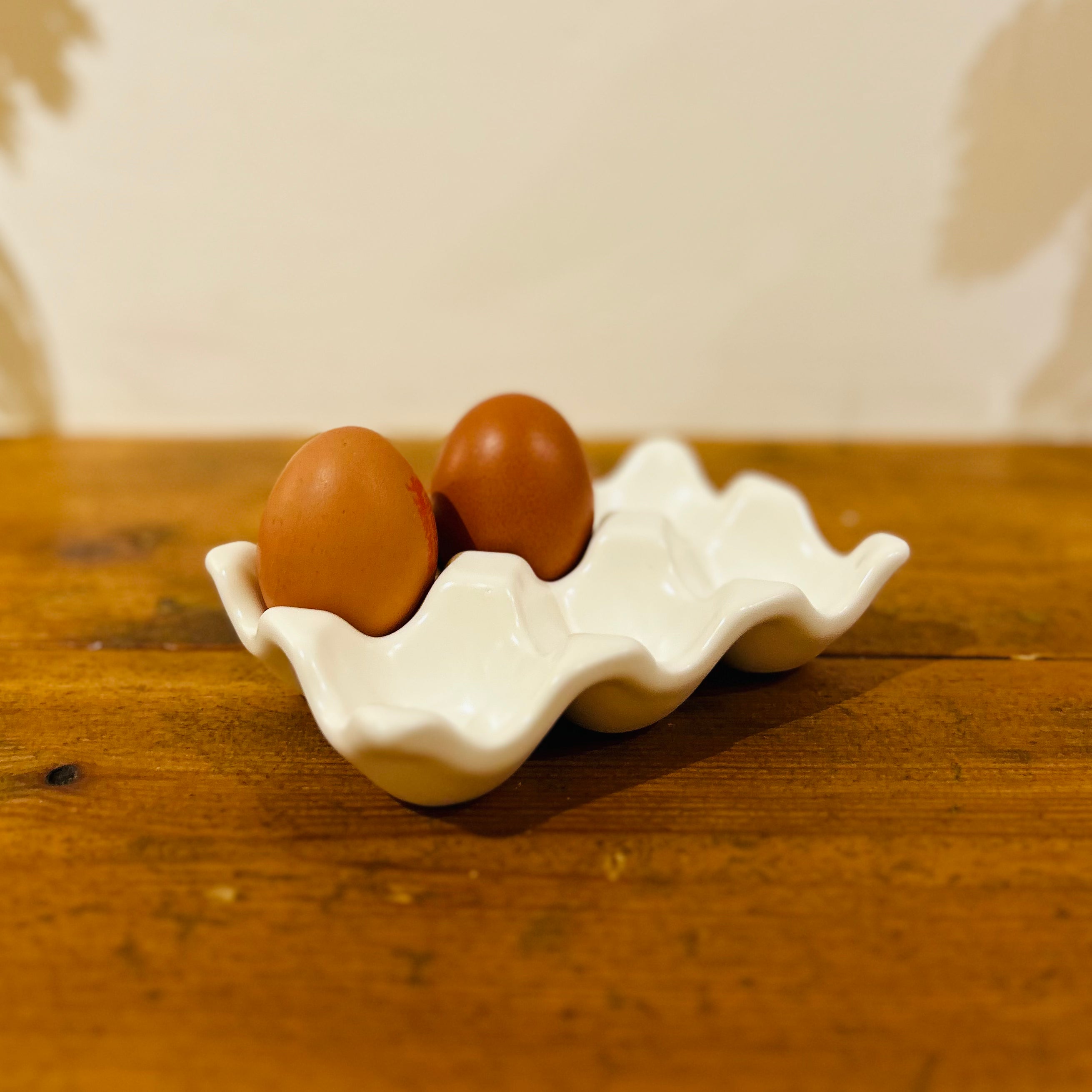 Ceramic Egg Stand